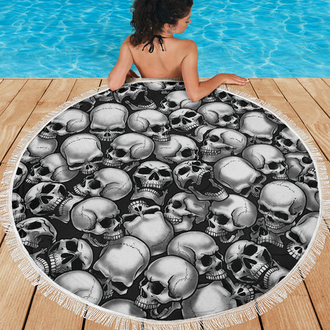 Skull Pile Beach Blanket - Black & White