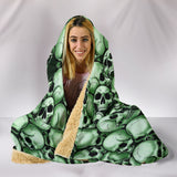 Skull Pile Hooded Blanket - Green